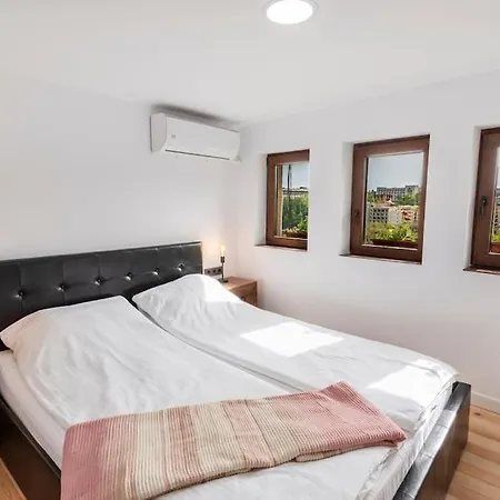 Bobevata - Entire House - Stunning View Old Town Holiday home Veliko Tarnovo