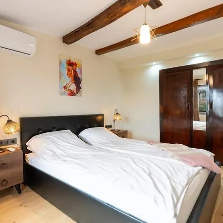Bobevata - Entire House - Stunning View Old Town Holiday home Veliko Tarnovo
